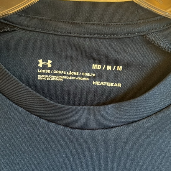 Men’s Under Armour T-shirt - Picture 2 of 3